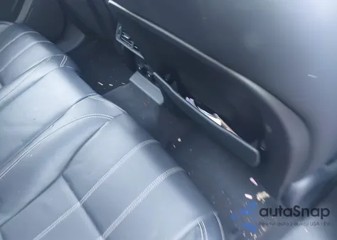 2018 Land Rover Range Rover Velar P380 S z USA, uszkodzony, nr VIN SALYB2RV7JA714994